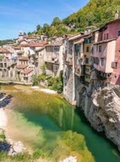 Confortable Au Pied Du Vercors Pont-en-Royans Dış mekan fotoğraf